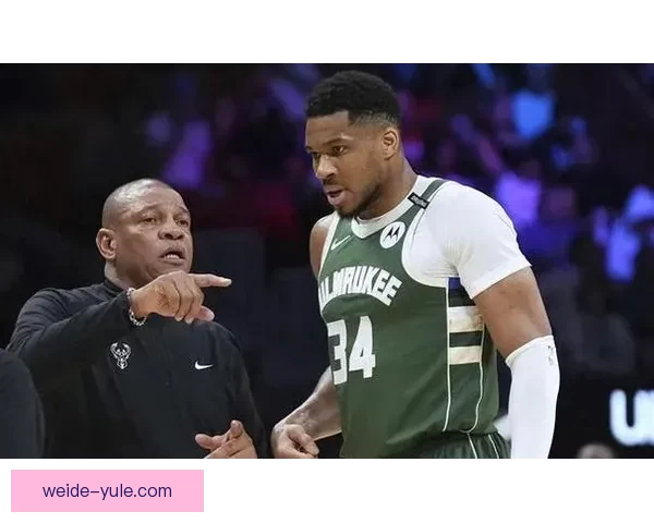 NBA东西部前十揭晓榜首竞争白热化雄鹿领衔十队无缘季后赛